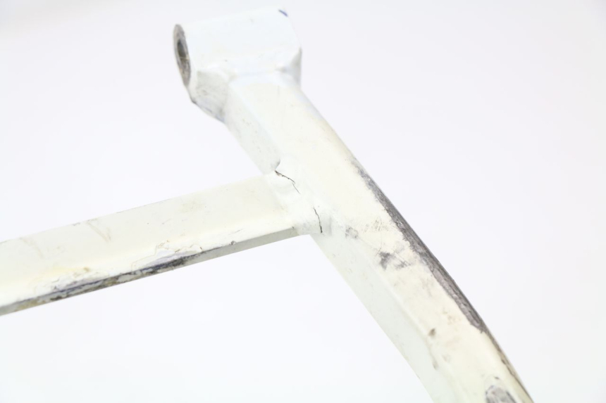 photo de BOUCLE CADRE ARRIERE YAMAHA YZ 125 (1998 - 2005) - Détail de la pièce