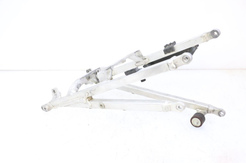 photo de BOUCLE CADRE ARRIERE YAMAHA YZF YZ-F 450 (2014 - 2016)
