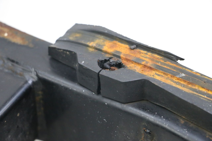 photo de Swingarm HYOSUNG GV AQUILA 125 (2000 - 2004) - Détails caractéristiques