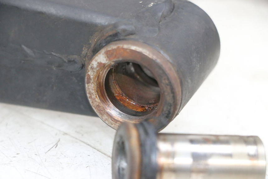 photo de BRAS OSCILLANT KSR CODE 125 (2018 - 2020) - Points de fixation