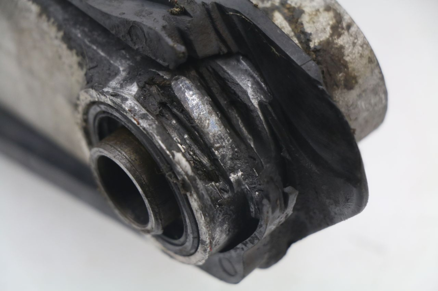 photo de BRAS OSCILLANT HONDA CR 125 (2000 - 2001) - Autre angle de vue