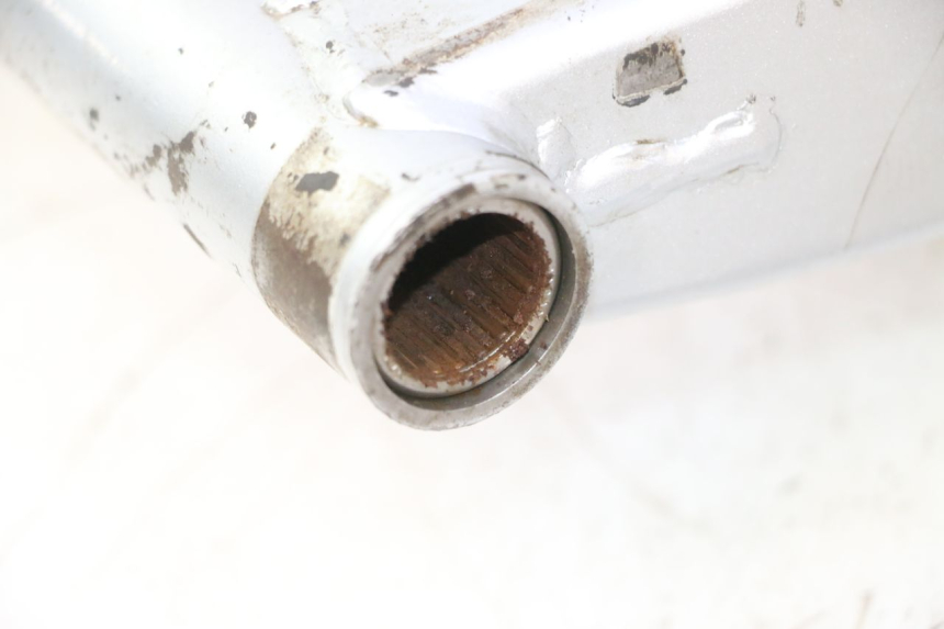 photo de BRAS OSCILLANT HONDA CRF CR-F 125 (2020 - 2021) - Gros plan technique