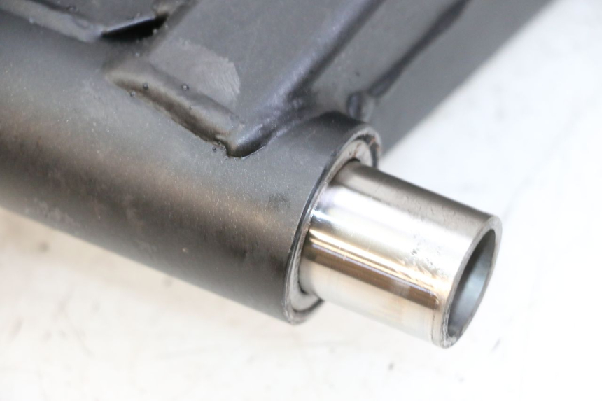 photo de BRAS OSCILLANT SUZUKI GSR 750 (2011 - 2017)