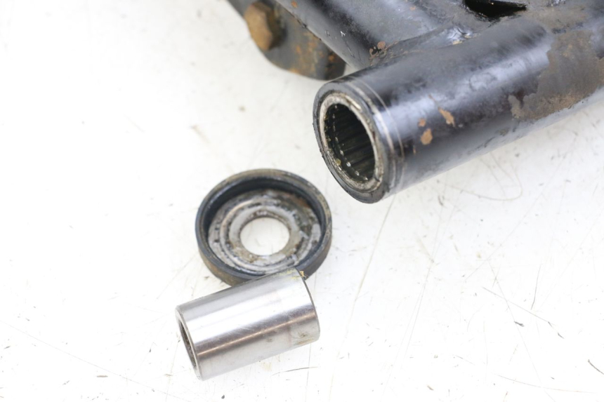photo de BRAS OSCILLANT SUZUKI GSX E 250 (1982 - 1983)