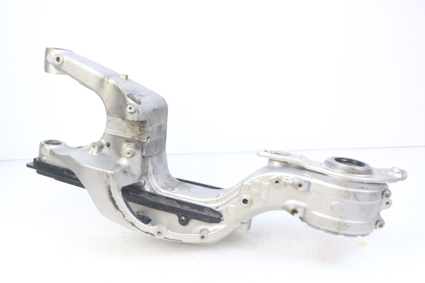 photo de BRAS OSCILLANT HONDA CB R 1000 (2018 - 2023)