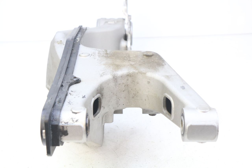 photo de BRAS OSCILLANT HONDA CB R 1000 (2018 - 2023)