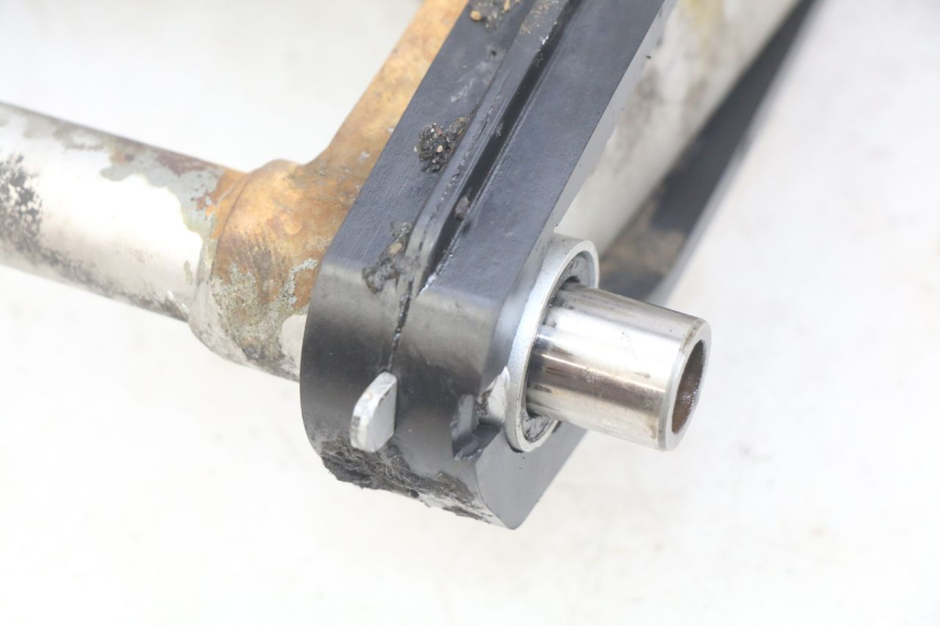 photo de BRAS OSCILLANT HONDA CBR F SC25 1000 (1989 - 1992)