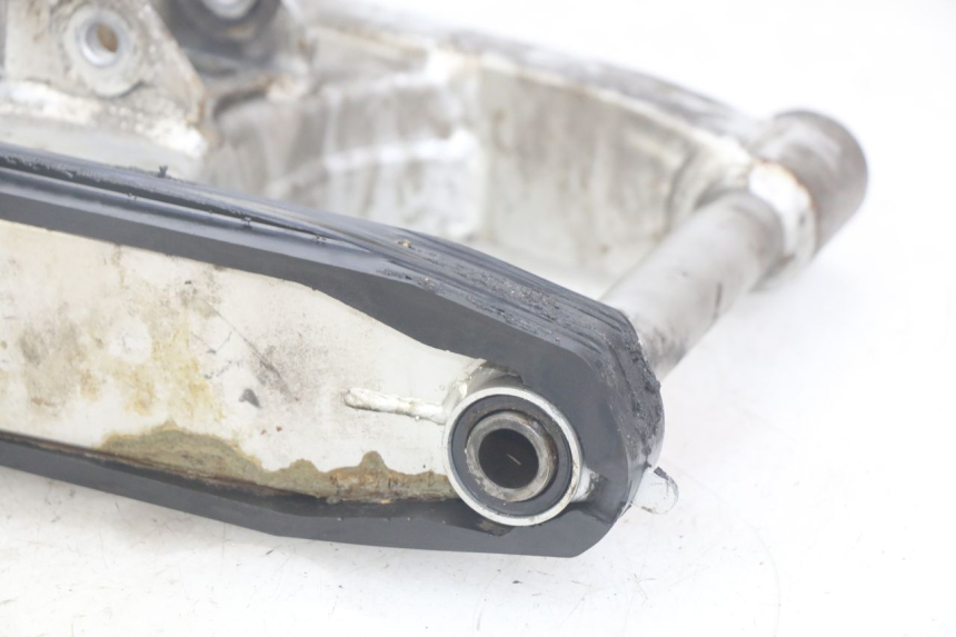 photo de BRAS OSCILLANT HONDA CBR F SC25 1000 (1989 - 1992)