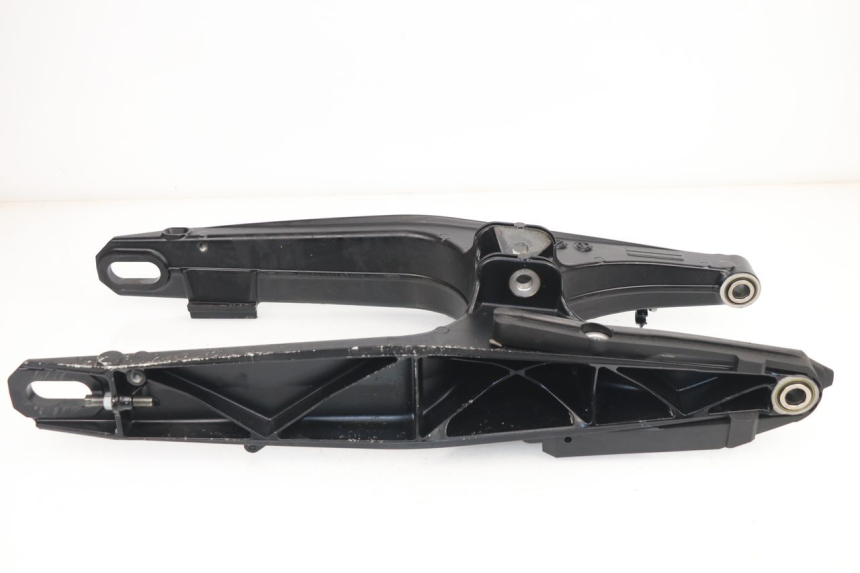 photo de BRAS OSCILLANT HUSQVARNA SVARTPILEN 701 690 (2019 - 2020)