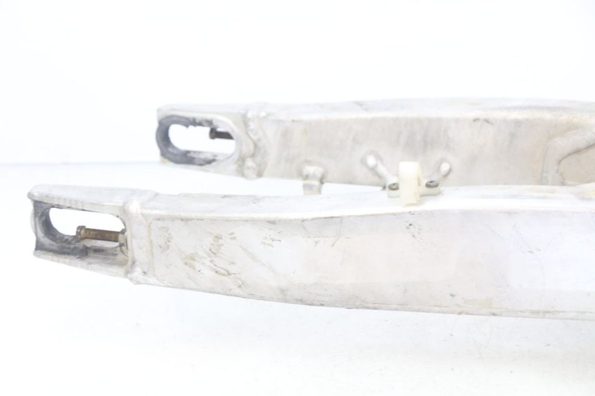 photo de BRAS OSCILLANT KAWASAKI KX F KXF 450 (2012 - 2015) - Gros plan technique