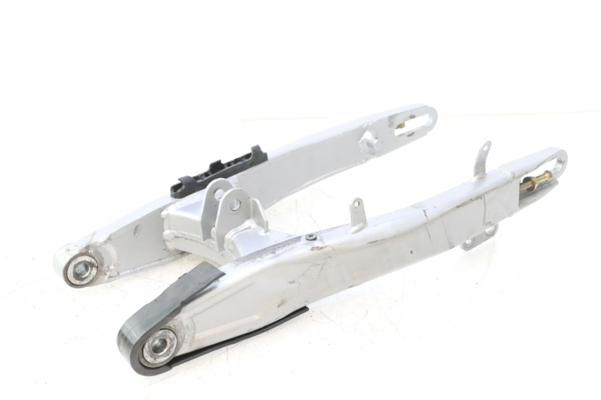 photo de BRAS OSCILLANT APOLLO RFZ 150 - Points de fixation