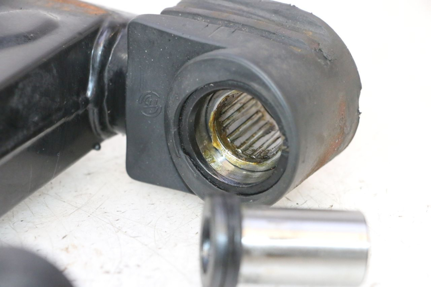 photo de BRAS OSCILLANT MASH SEVENTY FIVE 125 (2013 - 2021) - Zoom composants