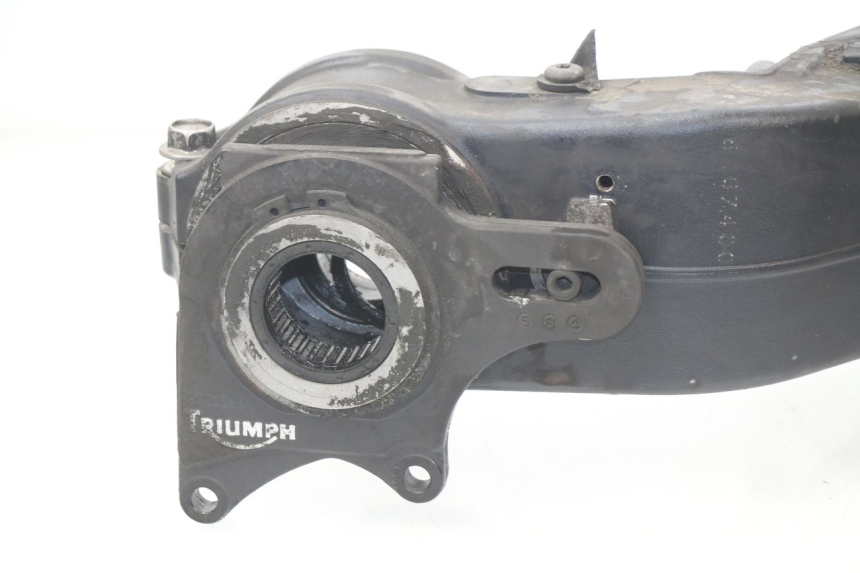 photo de BRAS OSCILLANT TRIUMPH SPEED TRIPLE 1050 (2005 - 2007)