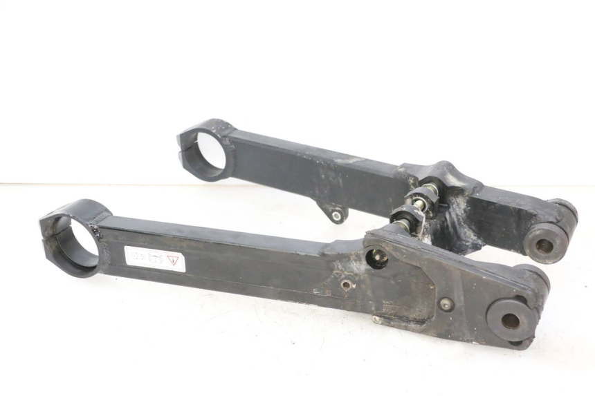 photo de BRAS OSCILLANT TRIUMPH SPRINT 900 (1995 - 1998)
