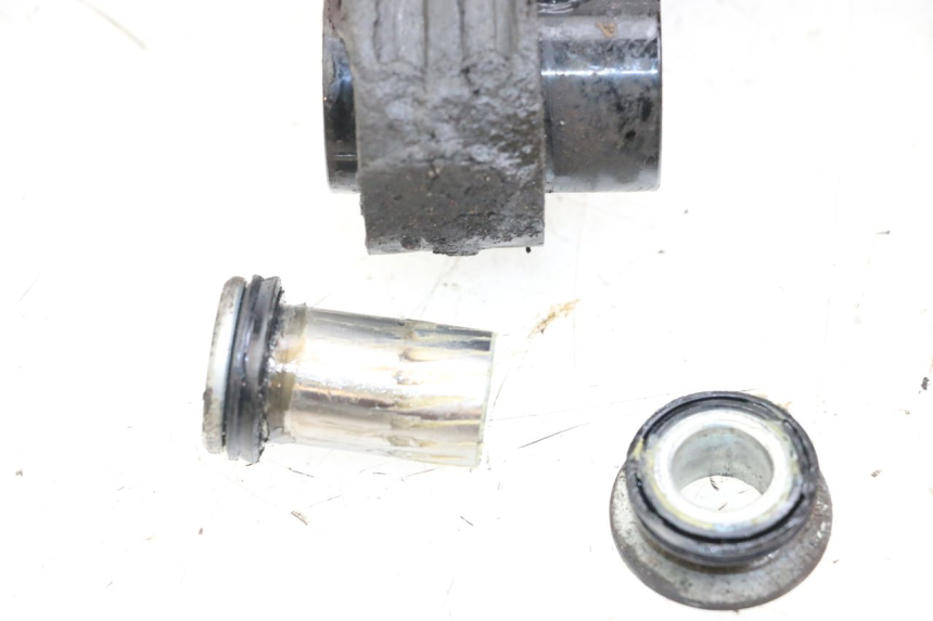 photo de BRAS OSCILLANT SUZUKI GZ MARAUDER 125 (1998 - 2004)