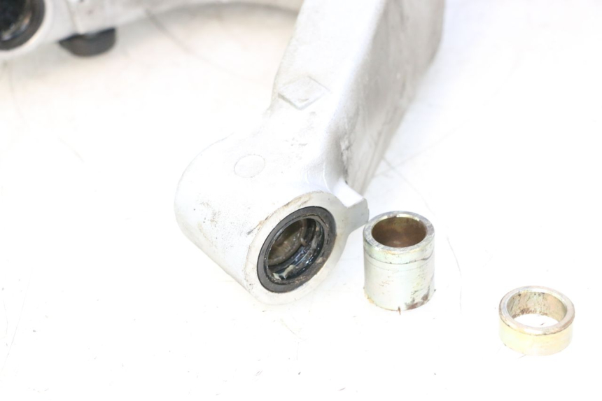 photo de BRAS OSCILLANT HONDA VFR FI RC46 800 (1998 - 2001) - Zoom état d’usage