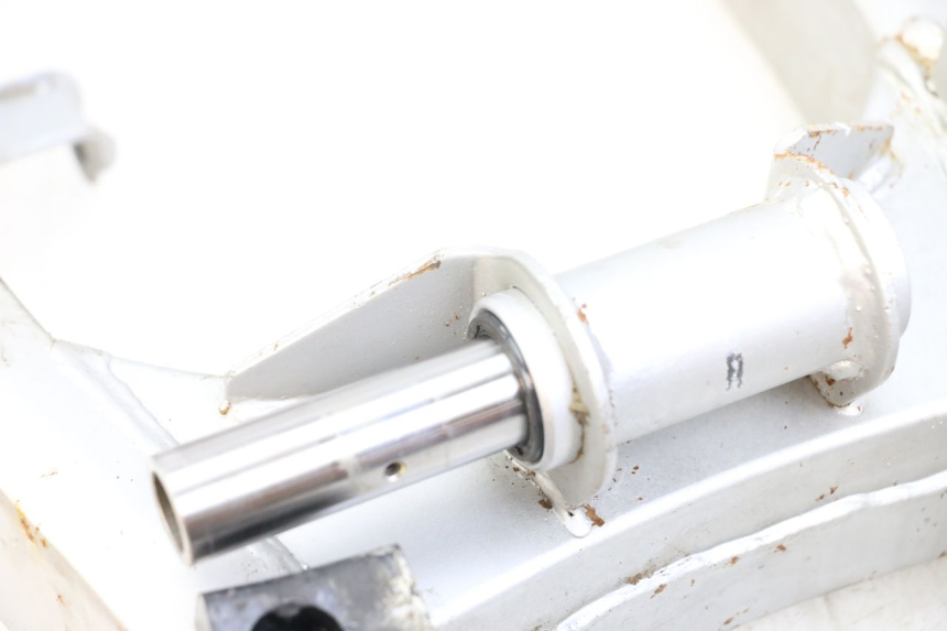 photo de Swingarm HYOSUNG XRX 125 (2000 - 2008)
