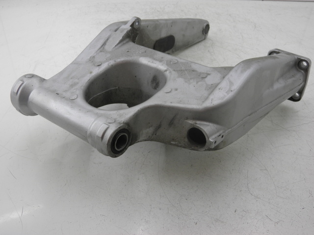 photo de BRAS OSCILLANT YAMAHA FJR 1300 (2004 - 2005)
