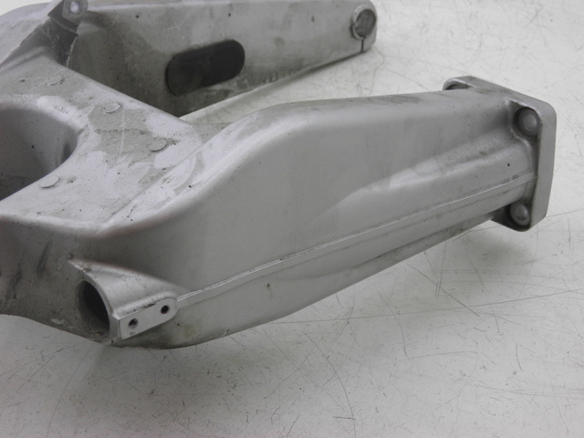 photo de BRAS OSCILLANT YAMAHA FJR 1300 (2004 - 2005)