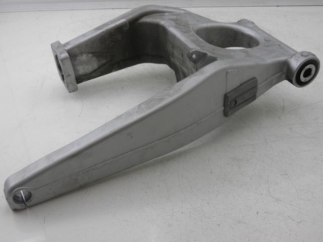 photo de BRAS OSCILLANT YAMAHA FJR 1300 (2004 - 2005)