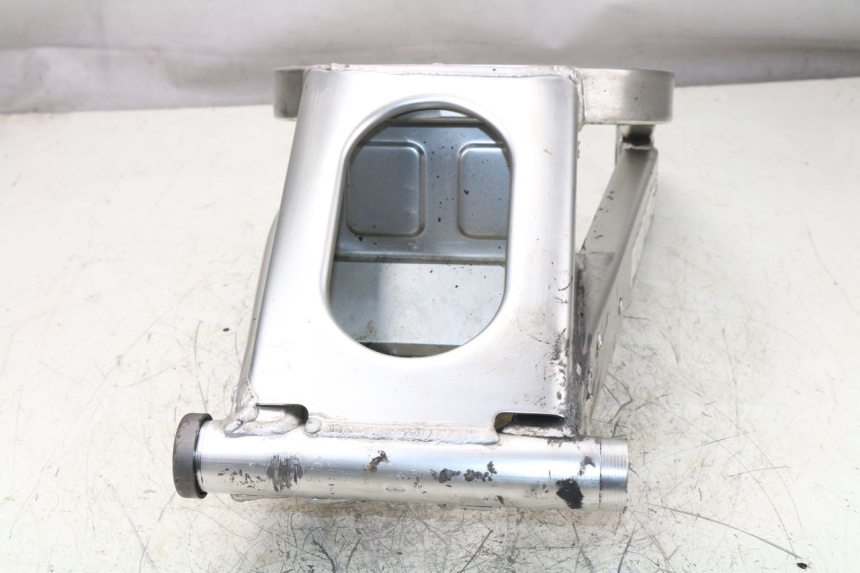 photo de BRAS OSCILLANT YAMAHA YZF R1 1000 (1998 - 1999)