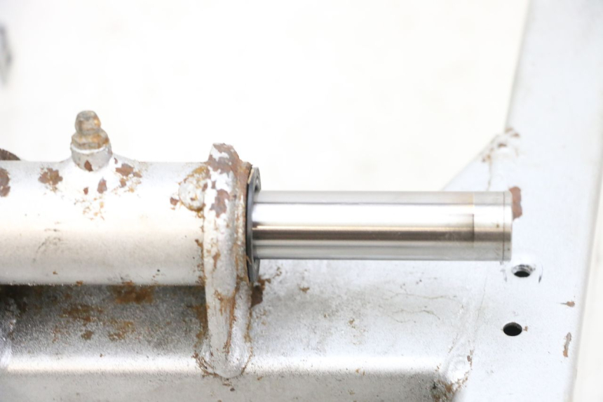 photo de BRAS OSCILLANT KAWASAKI ZR 7 750 (1999 - 2001) - Vue d’ensemble