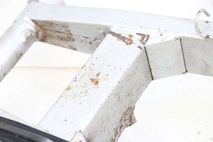 photo de BRAS OSCILLANT KAWASAKI ZR 7 750 (1999 - 2001) - État de surface