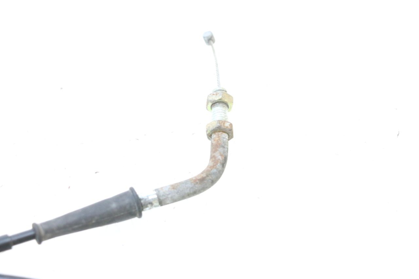 photo de CABLE ACCELERATEUR SYM GTS EVO 125 (2009 - 2013) - Gros plan technique