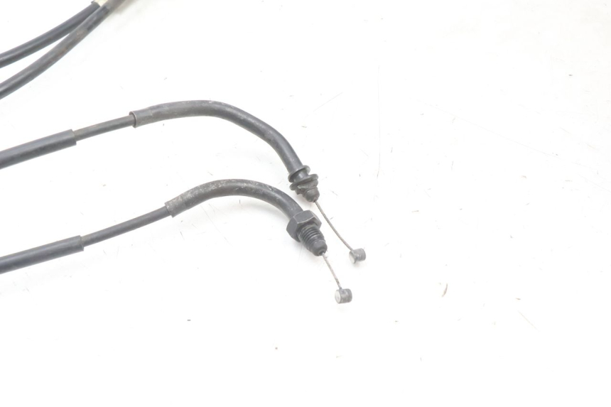 photo de CABLE ACCELERATEUR PIAGGIO LIBERTY IGET 4T 50 (2021 - 2025) - Autre angle de vue