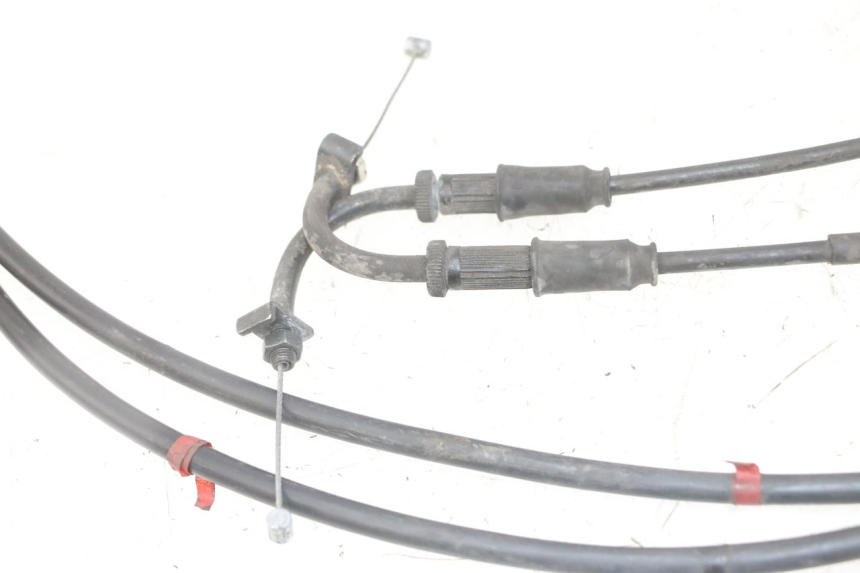 photo de CABLE ACCELERATEUR PIAGGIO MP3 LT 300 (2010 - 2016)