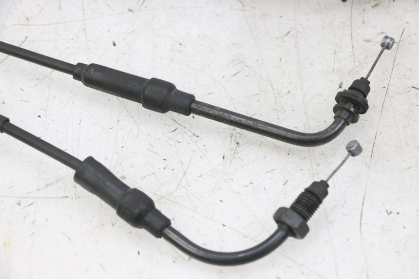 photo de CABLE ACCELERATEUR PIAGGIO MP3 LT 300 (2010 - 2016)
