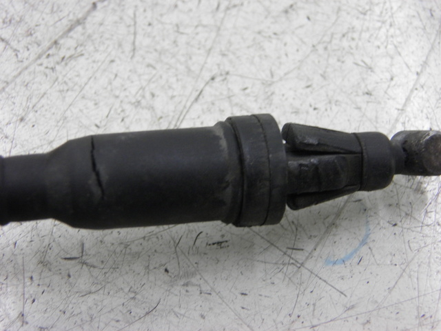 photo de CÂBLE ACCELERATEUR PEUGEOT SATELIS 125 (2006 - 2009)