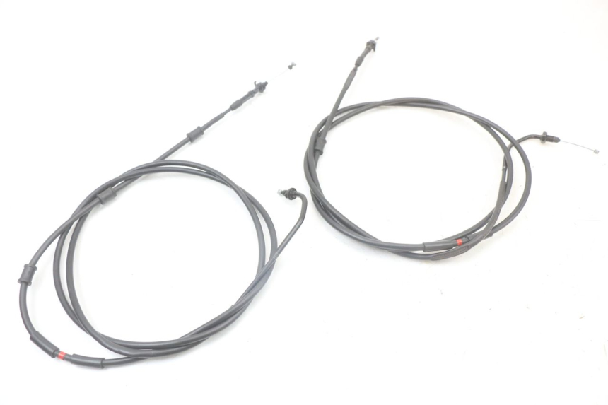 photo de CABLE ACCELERATEUR PIAGGIO VESPA PRIMAVERA 4T 50 (2021 - 2024)