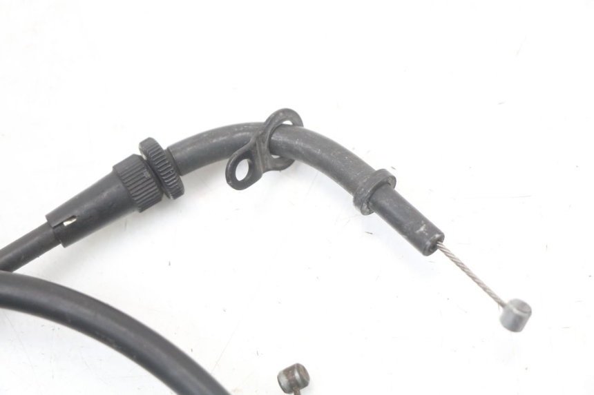 photo de CABLE ACCELERATEUR SUZUKI VL INTRUDER 125 (2004 - 2007)