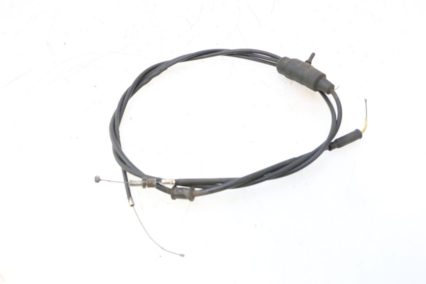 photo de CABLE ACCELERATEUR PIAGGIO TYPHOON 50 (2000 - 2009) - Détail de la pièce