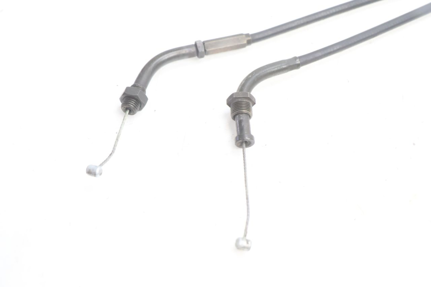 photo de CABLE ACCELERATEUR HONDA VFR FI RC46 800 (1998 - 2001) - Autre angle de vue