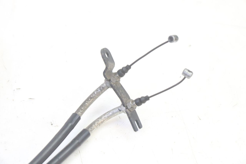 photo de CÂBLE ACCELERATEUR YAMAHA X-MAX XMAX 125 (2010 - 2014) - Autre angle de vue