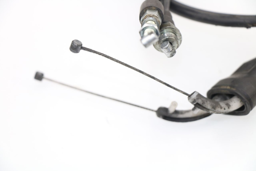 photo de CABLE ACCELERATEUR YAMAHA YZ-F YZF 250 (2001 - 2006)