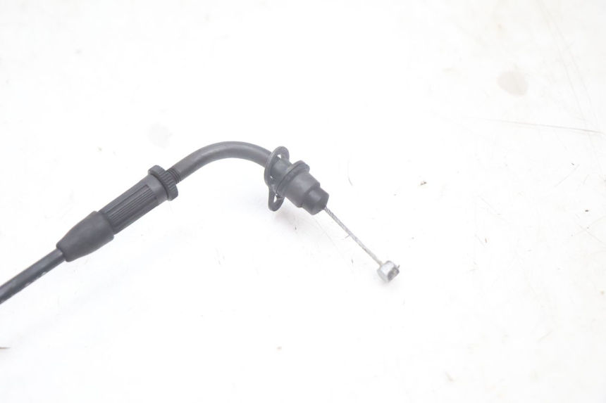 photo de CÂBLE ACCELERATEUR YAMAHA YP MAJESTY 125 (2002 - 2006) - Autre angle de vue