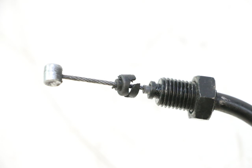 photo de CABLE ACCELERATEUR PIAGGIO ZIP IGET 4T 50 (2021 - 2023) - Autre angle de vue