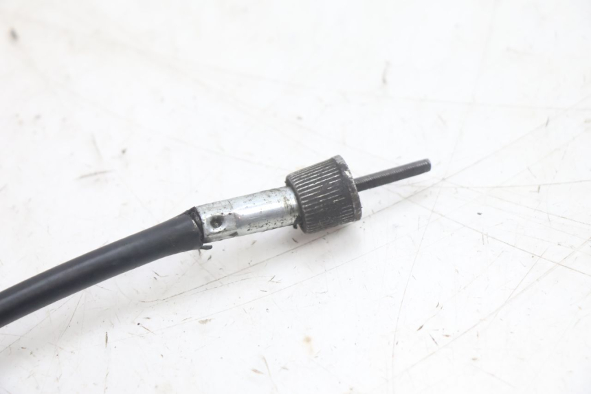 photo de CABLE COMPTEUR YIYING RETRO 125 (2008 - 2018) - Autre angle de vue