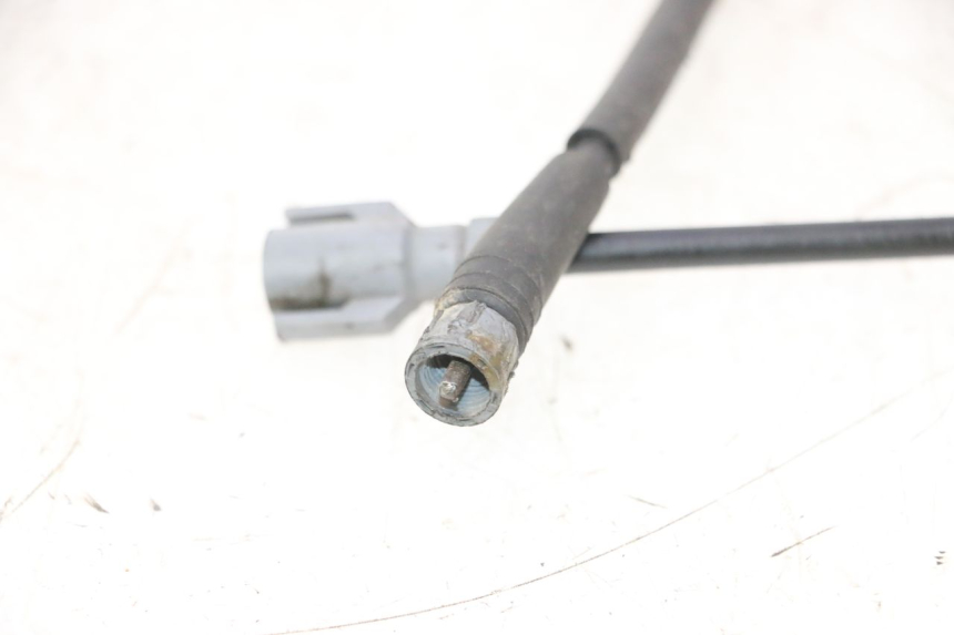 photo de CÂBLE COMPTEUR PEUGEOT TREKKER 50 (1995 - 2004) - Autre angle de vue