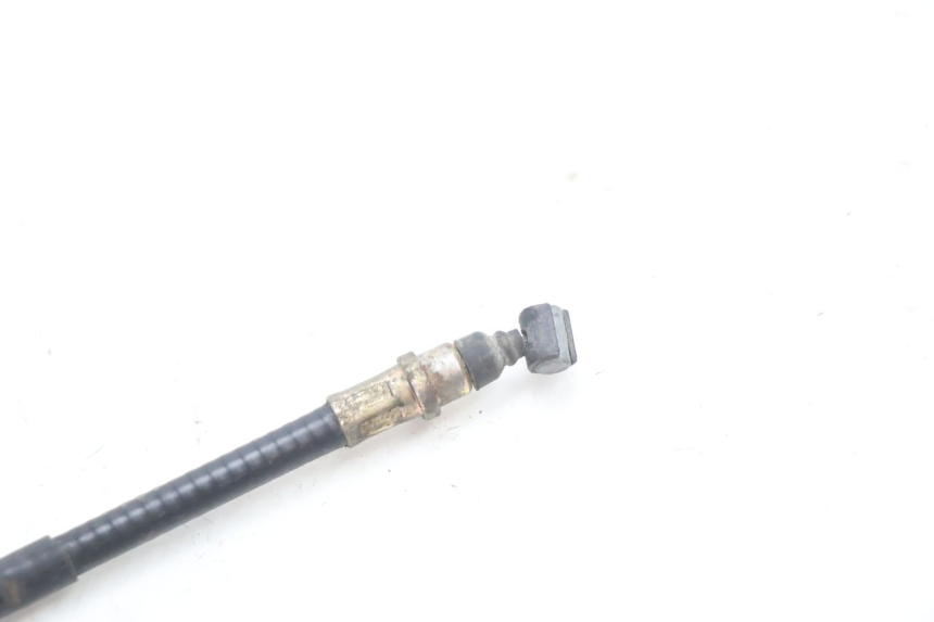 photo de CABLE FREIN ARRIERE KYMCO AGILITY 4T 10" 50 (2005 - 2018) - Gros plan technique