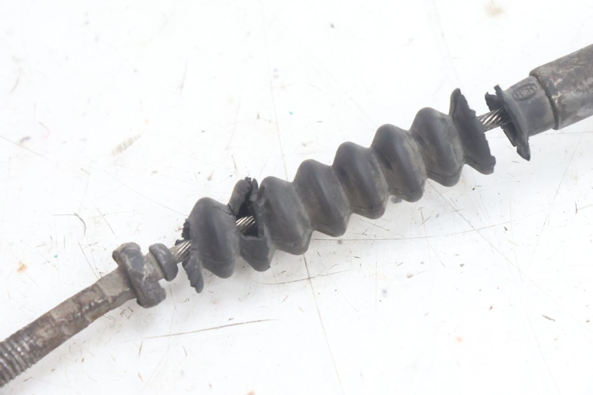 photo de CÂBLE DE FREIN ARRIÈRE YAMAHA BW'S BWS 125 (2010 - 2013) - Zoom état d’usage
