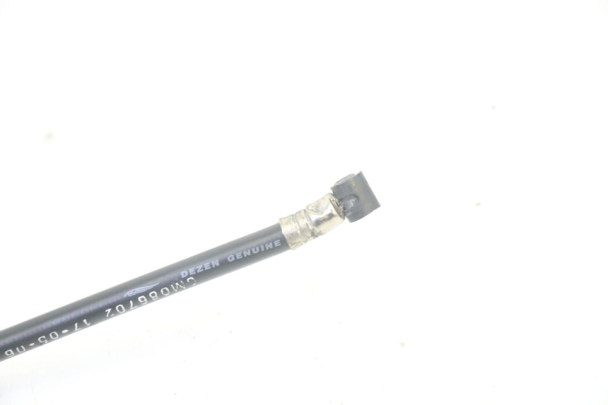 photo de CÂBLE DE FREIN ARRIÈRE PIAGGIO FLY 4T 50 (2013 - 2017) - Gros plan technique