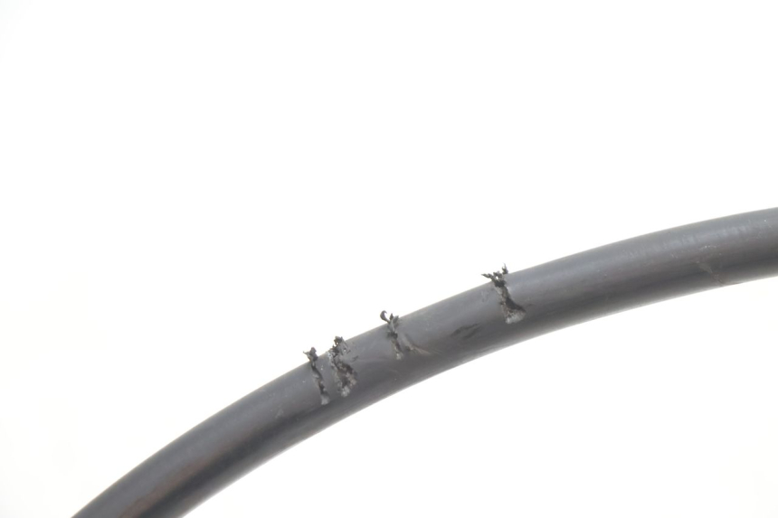 photo de CABLE FREIN ARRIERE PEUGEOT VIVACITY 50 (2004 - 2009) - Autre angle de vue