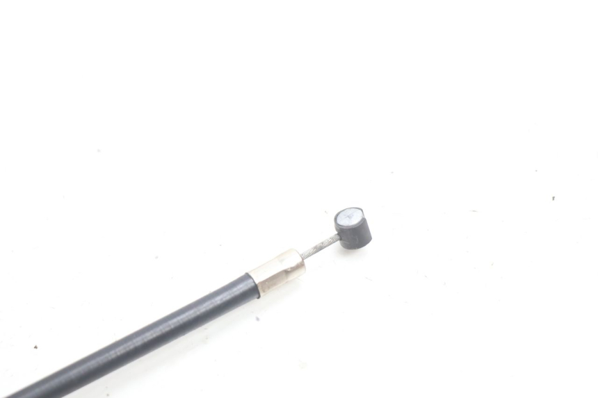 photo de CABLE FREIN ARRIERE PEUGEOT VIVACITY 50 (2004 - 2009) - Gros plan technique
