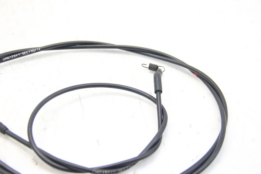 photo de CÂBLE D'OUVERTURE DE SELLE PIAGGIO BEVERLY 125 (2010 - 2015)