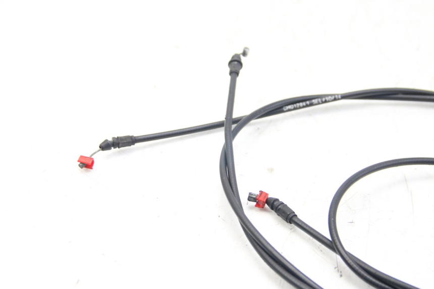 photo de CÂBLE D'OUVERTURE DE SELLE PIAGGIO BEVERLY 125 (2010 - 2015)