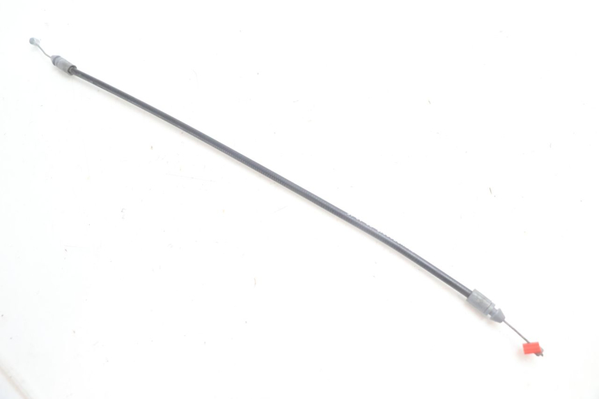 photo de CABLE OUVERTURE SELLE BMW C SPORT 650 (2015 - 2021) - Gros plan technique